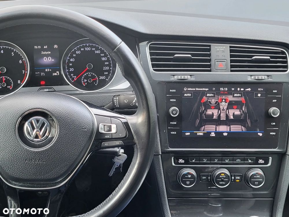 Volkswagen Golf VII 1.5 TSI BMT Comfortline - 22