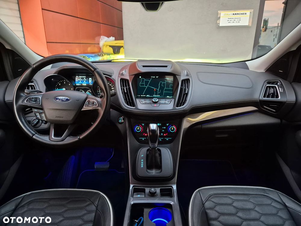 Ford Kuga 2.0 TDCi 4x4 Vignale - 26