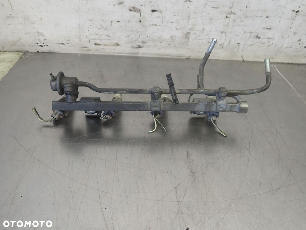 LISTWA WTRYSKOWA DAIHATSU TERIOS 1.3 195500-3100 - 1