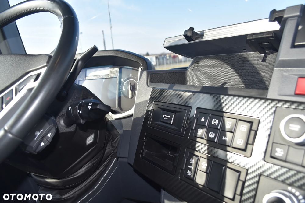 Renault T 520 - 20