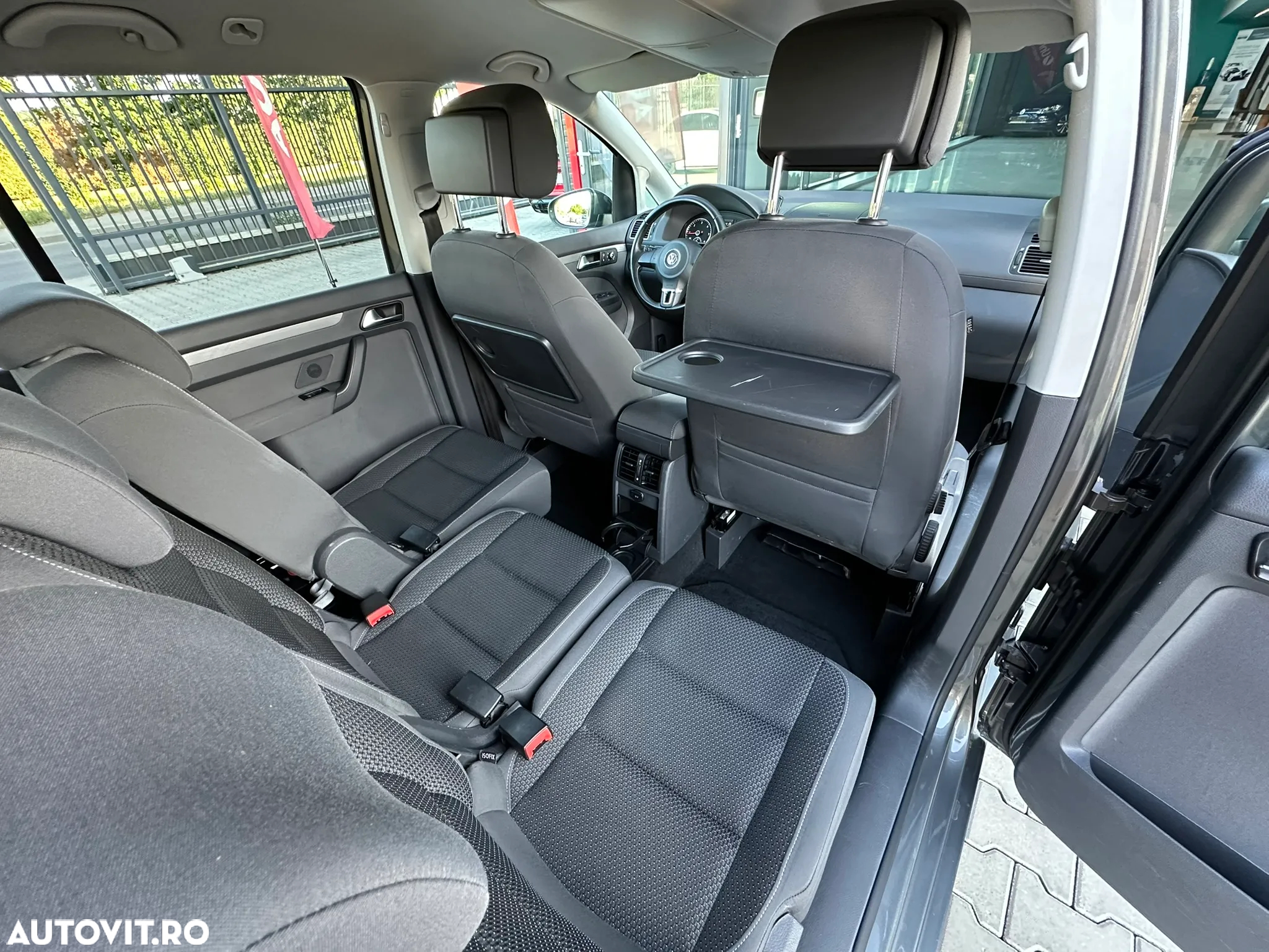 Volkswagen Touran 1.6 TDI DPF BlueMotion Technology DSG Comfortline - 15