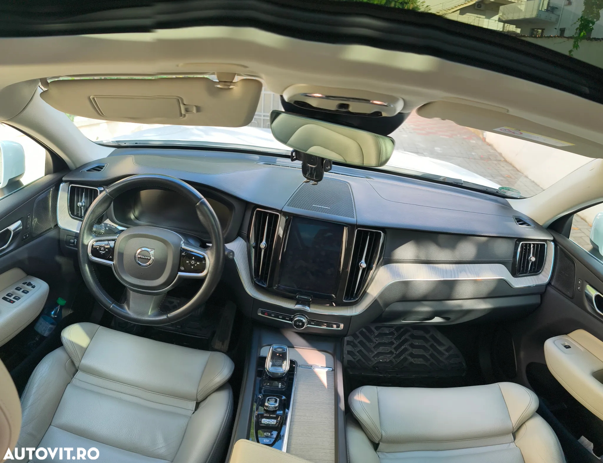 Volvo XC 60 T8 Twin Engine AWD Geartronic Inscription - 8