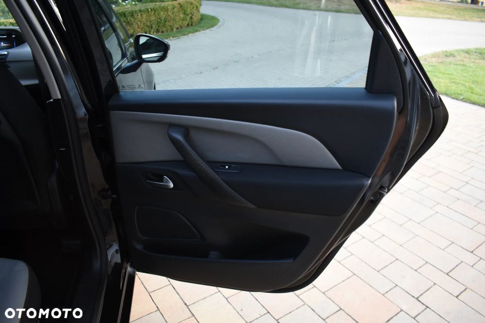 Citroën C4 Picasso BlueHDi 120 Exclusive - 30