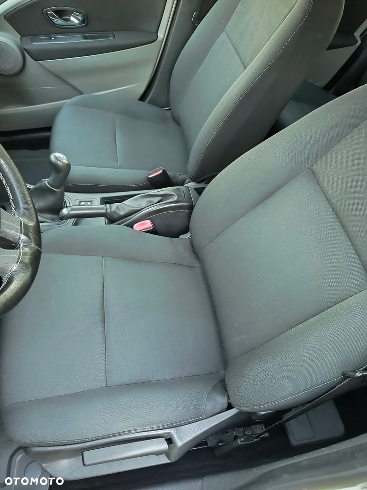 Renault Megane 1.6 16V Style Edition - 12