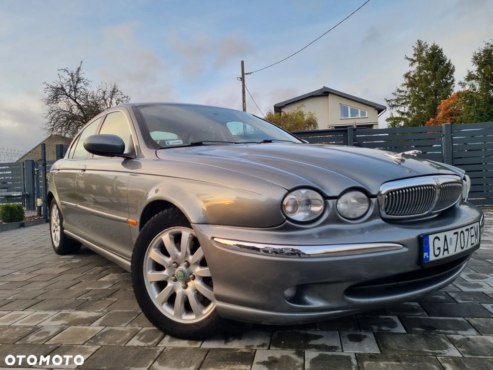 Jaguar X-Type Estate 2.5 V6 4x4 Executive - 1