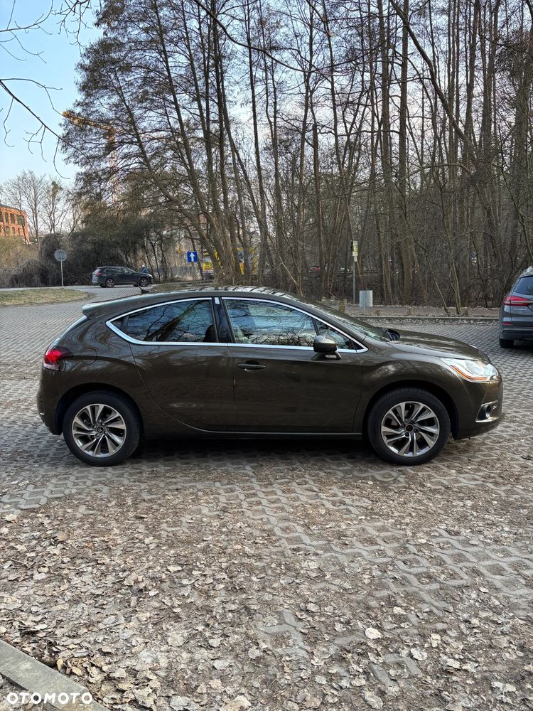 Citroën DS4 1.6 VTi SoChic - 8