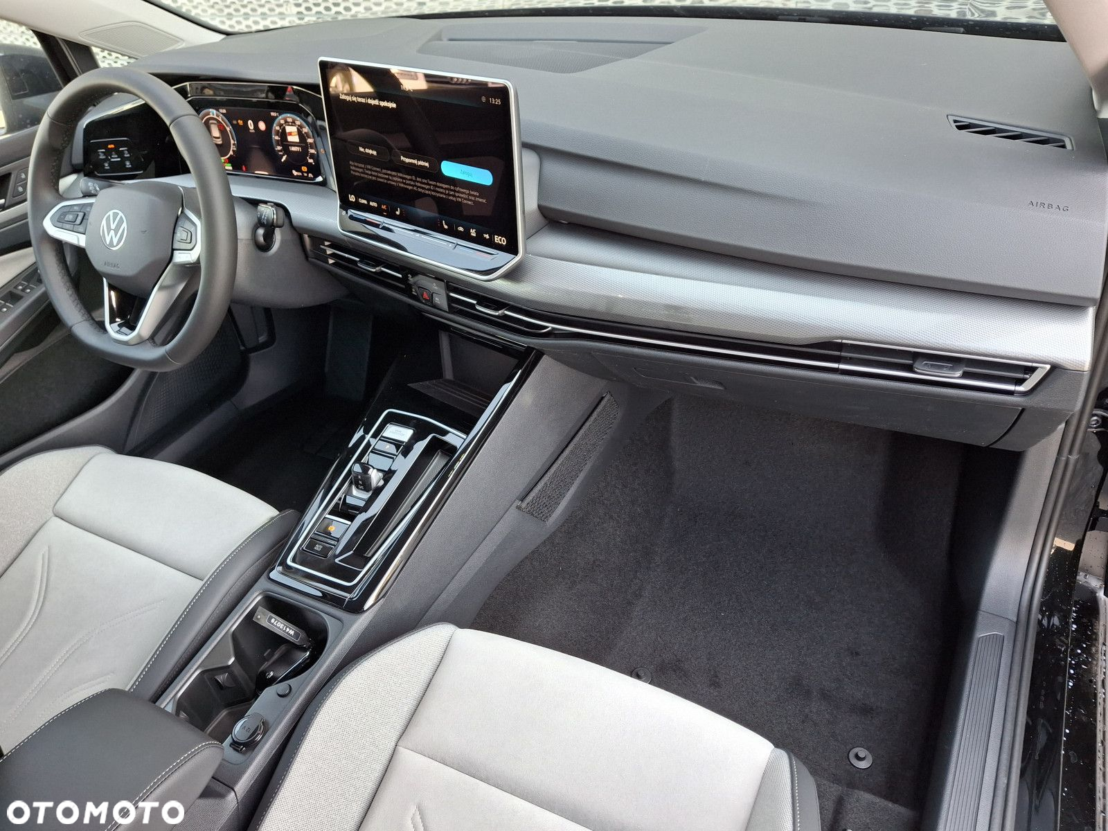 Volkswagen Golf - 15