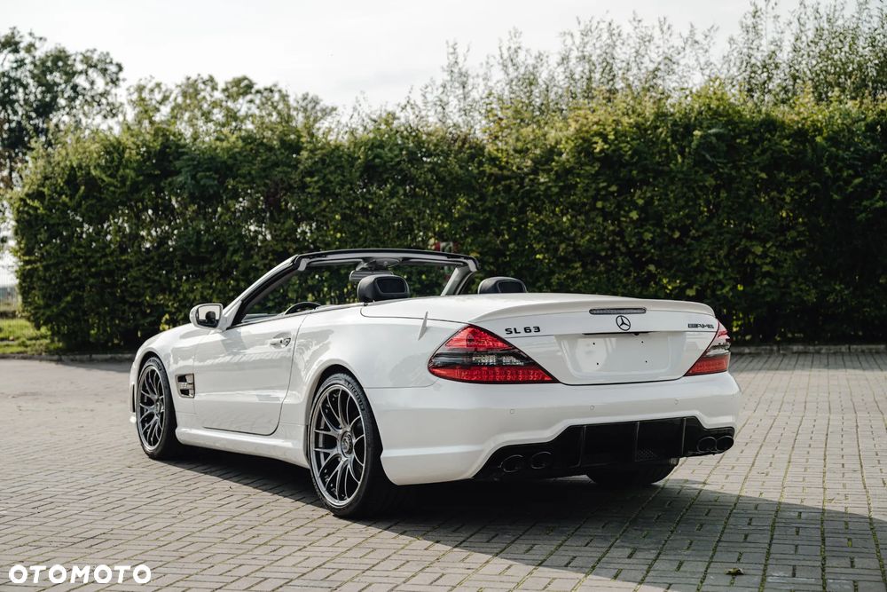 Mercedes-Benz SL - 19