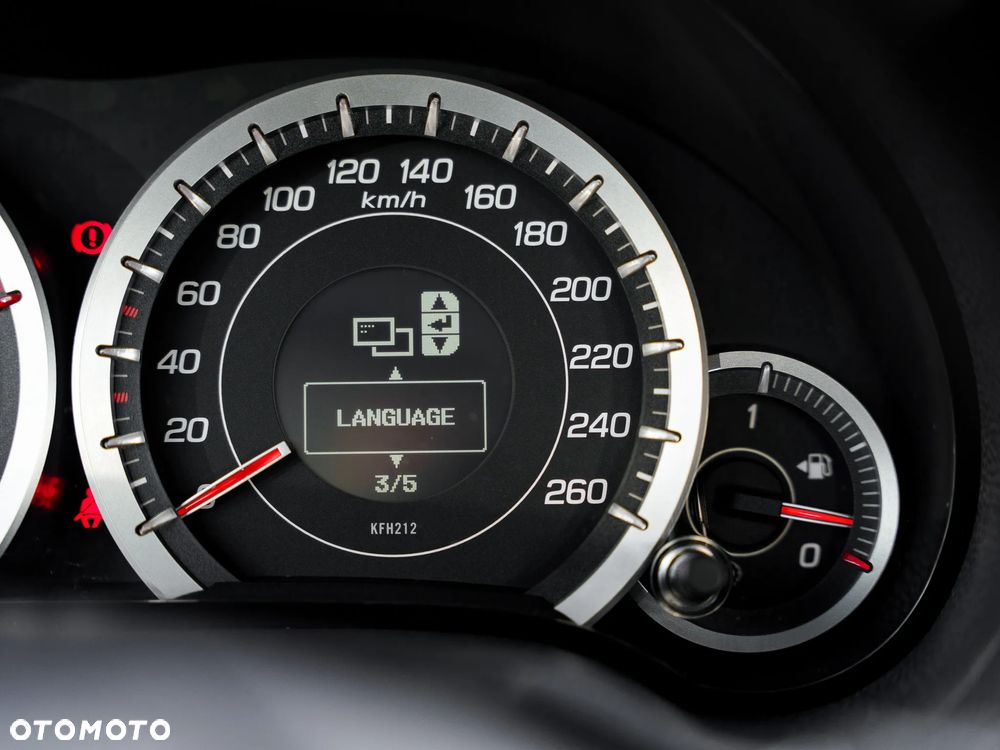 Honda Accord - 38