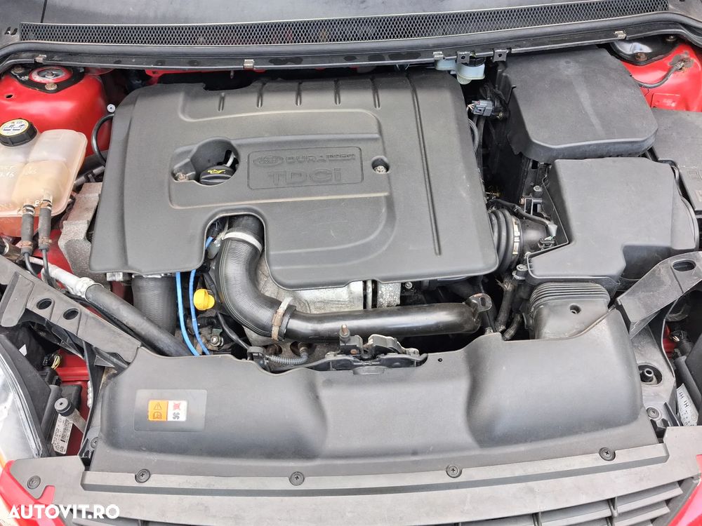 Ford Focus 1.6 TDCi DPF Concept - 10