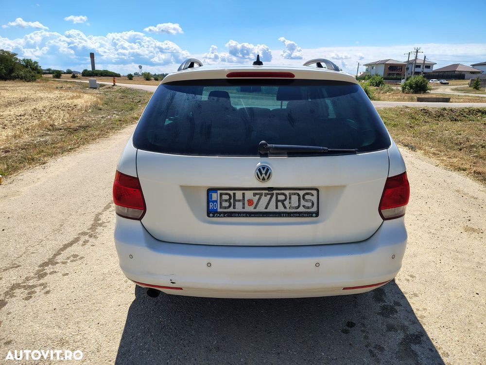 Volkswagen Golf 1.6 TDI DPF MATCH - 4