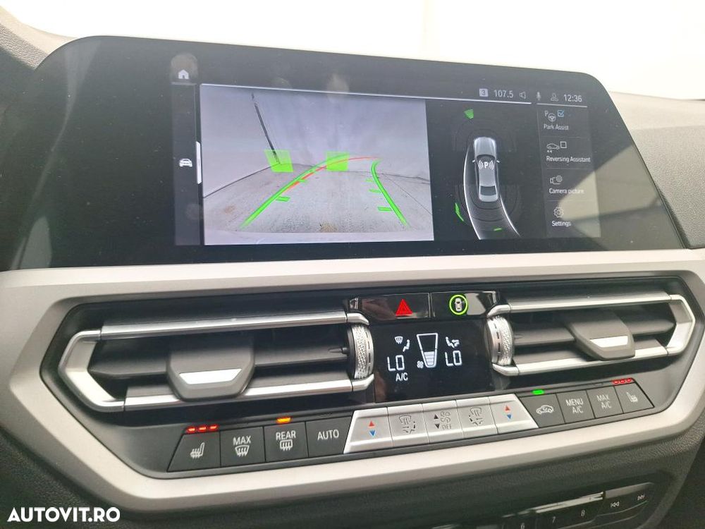 BMW Seria 3 330e xDrive Aut. Sport Line - 10