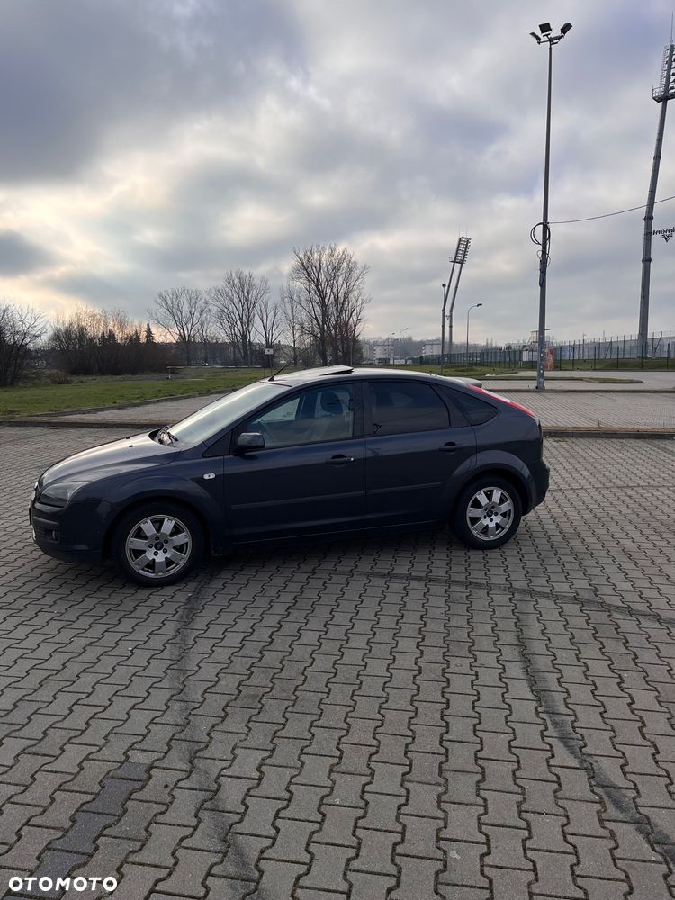 Ford Focus 1.8 TDCi Ambiente - 6