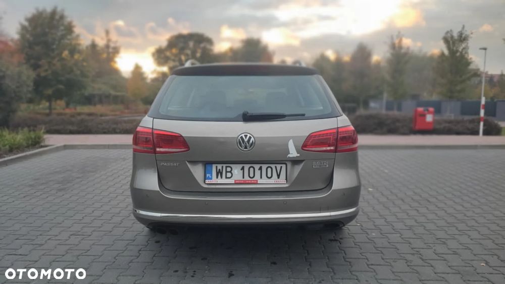 Volkswagen Passat 2.0 TDI Comfortline - 3