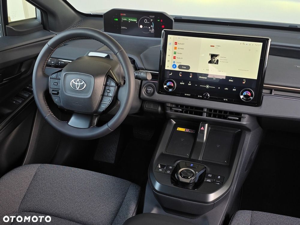 Toyota bZ4X 74.7kWh 4x4 Style - 24