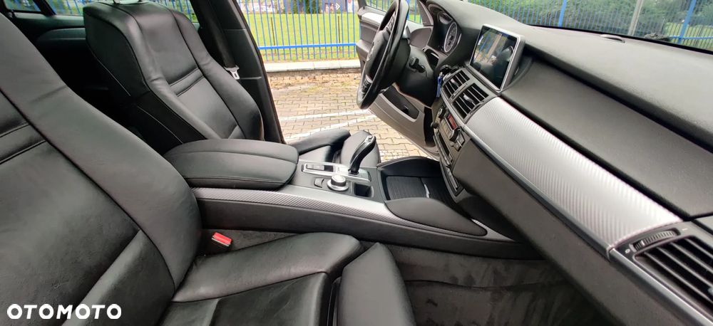 BMW X6 35i xDrive - 6