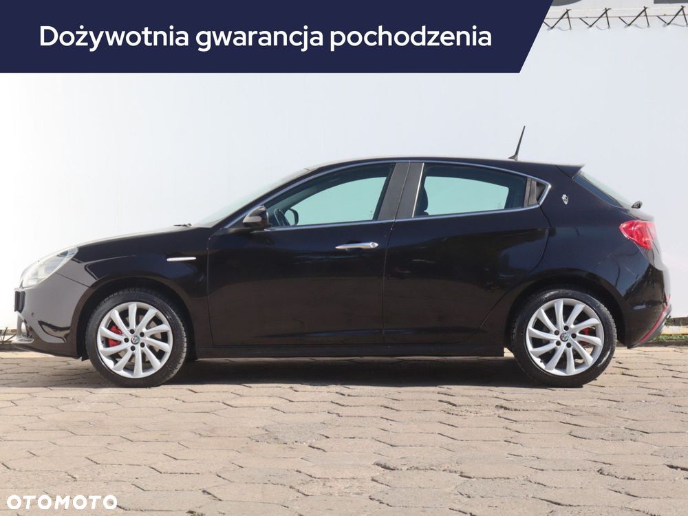 Alfa Romeo Giulietta 2016 photo 3