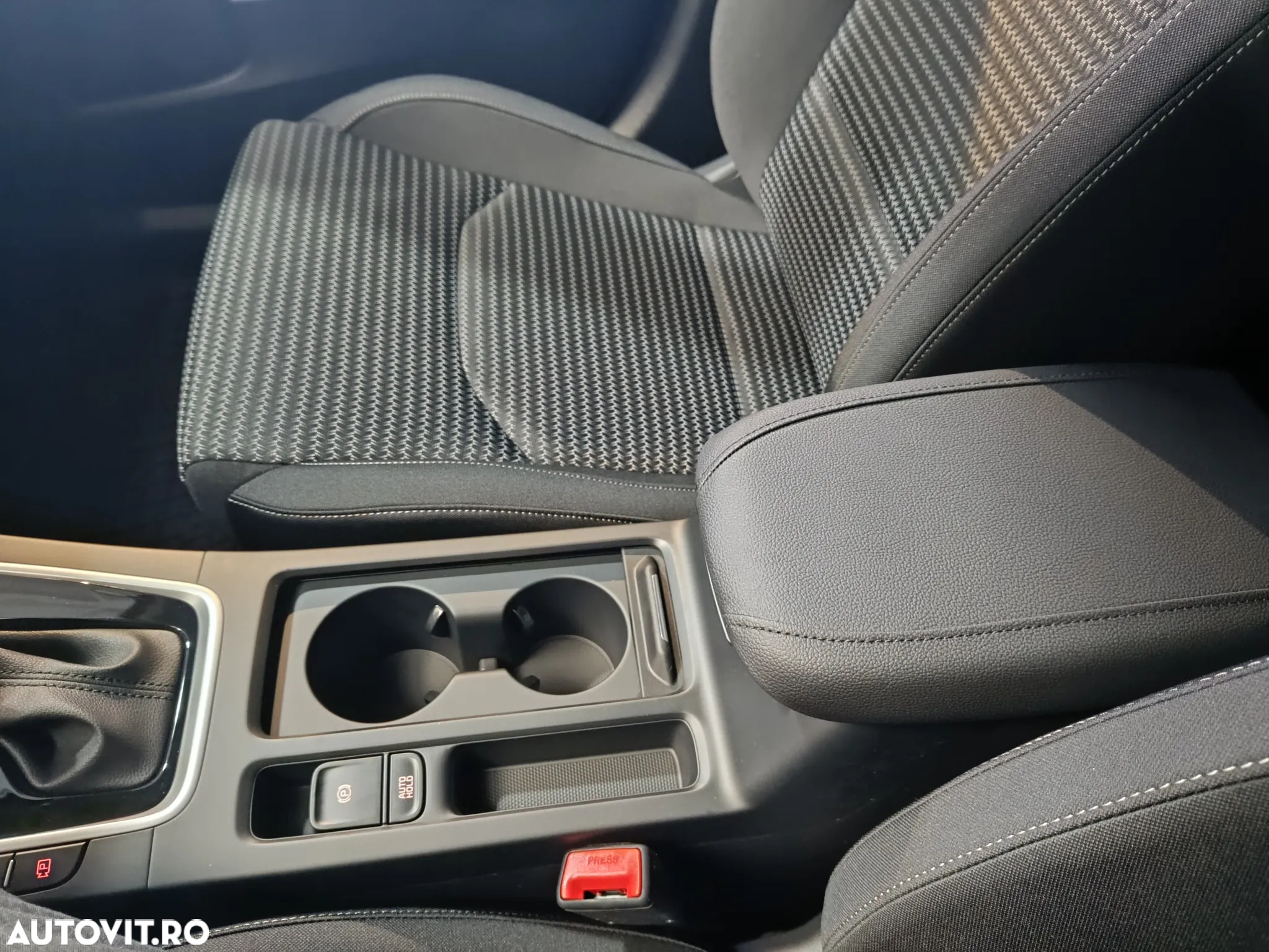 Kia XCeed 1.5 T-GDI 7DCT City - 23