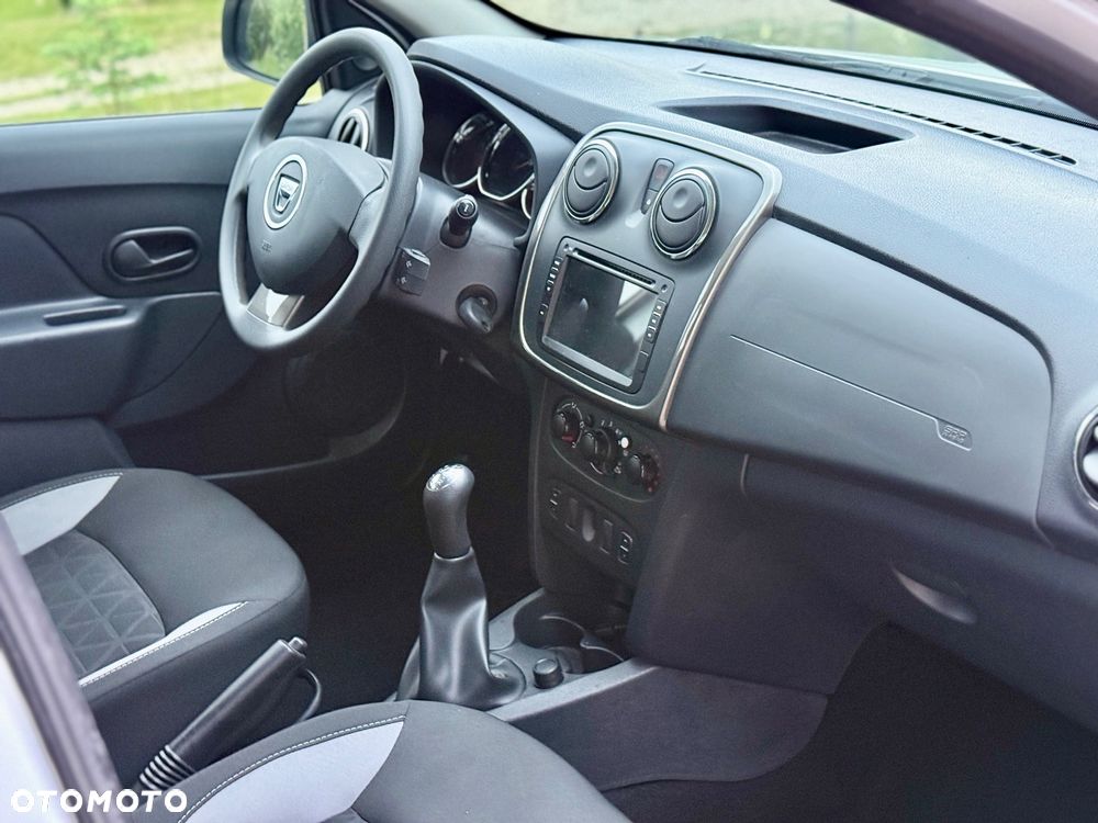 Dacia Sandero TCe 90 S&S Laureate - 26