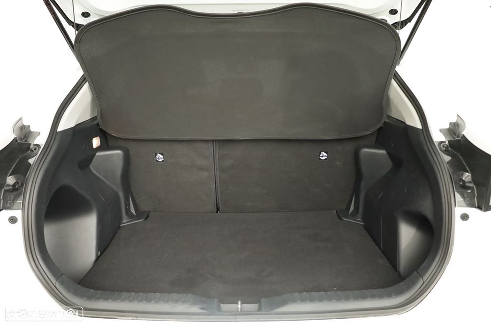 Toyota Yaris Cross 1.5 HDF Comfort - 21