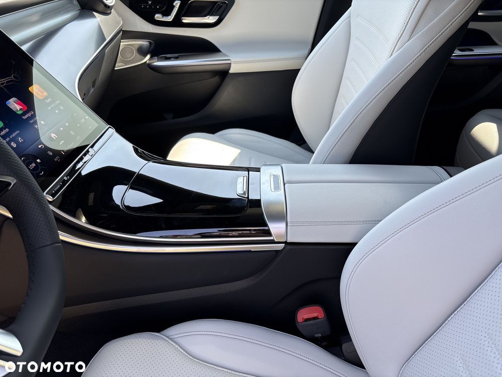 Mercedes-Benz GLC 300 mHEV 4-Matic AMG Line - 18