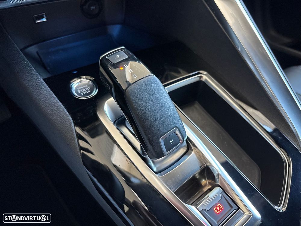 Peugeot 3008 1.2 PureTech GT Line EAT8 - 45