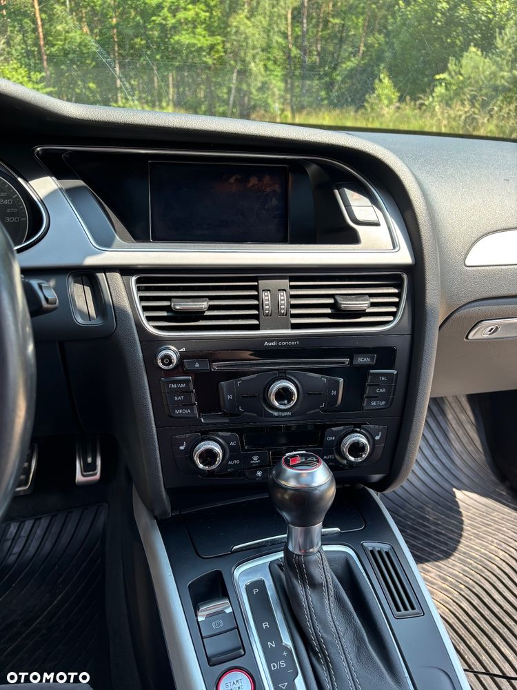 Audi S4 Limousine - 16
