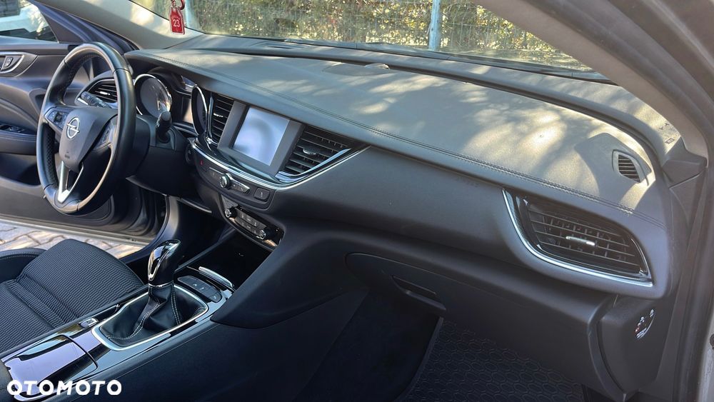 Opel Insignia 2.0 CDTI Innovation S&S - 10