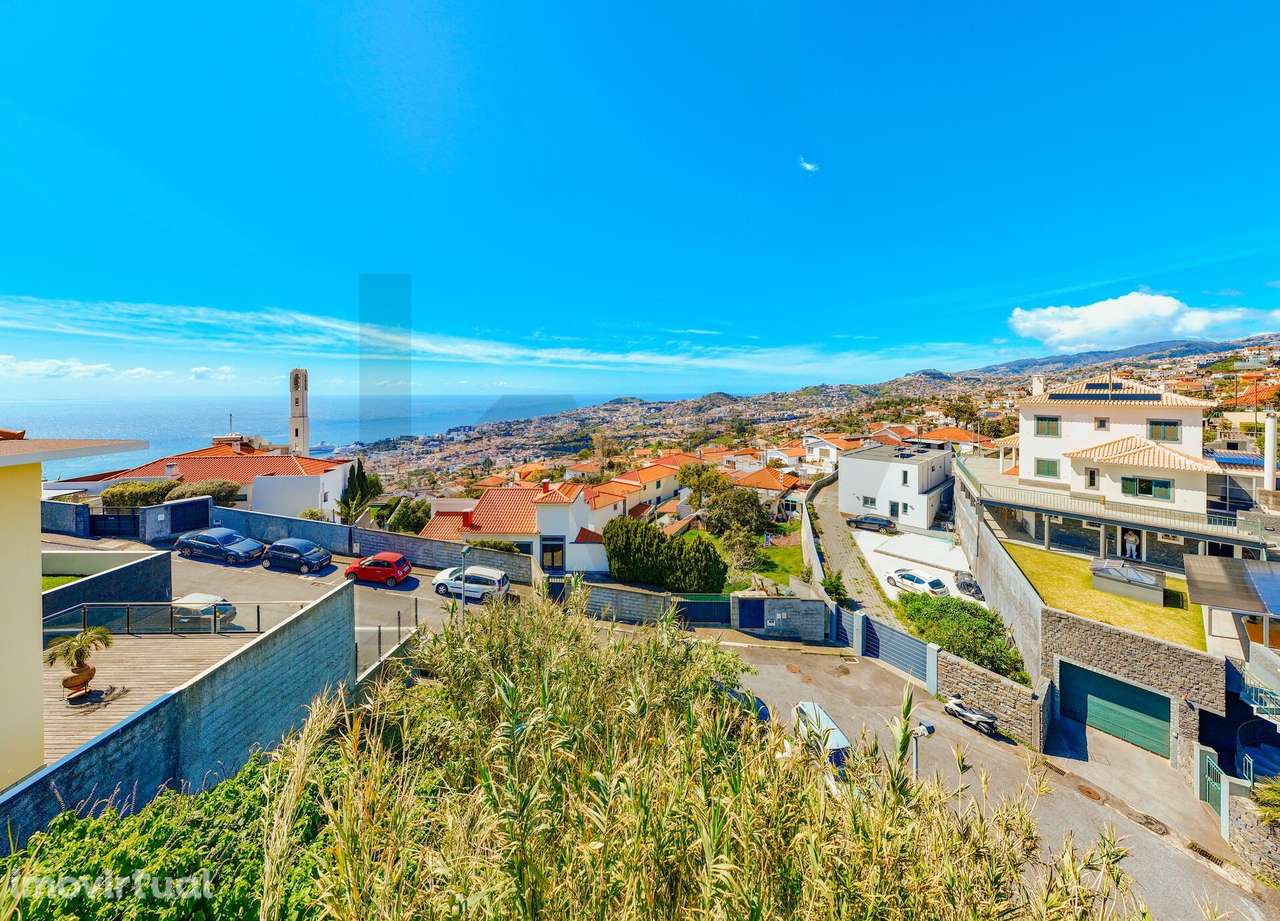 Terreno urbano com 570 m2 no Monte – Funchal, com vista deslumbrante s - Grande imagem: 3/12