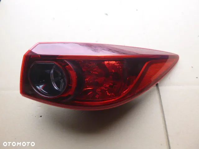 LAMPA PRAWY TYŁ PRAWA TYLNA MAZDA 3 SEDAN 2014-2018 - 13