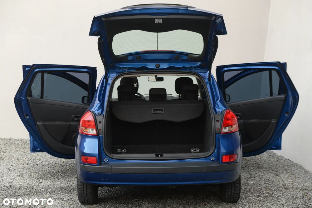 Renault Clio 1.2 16V Confort Privilege - 24