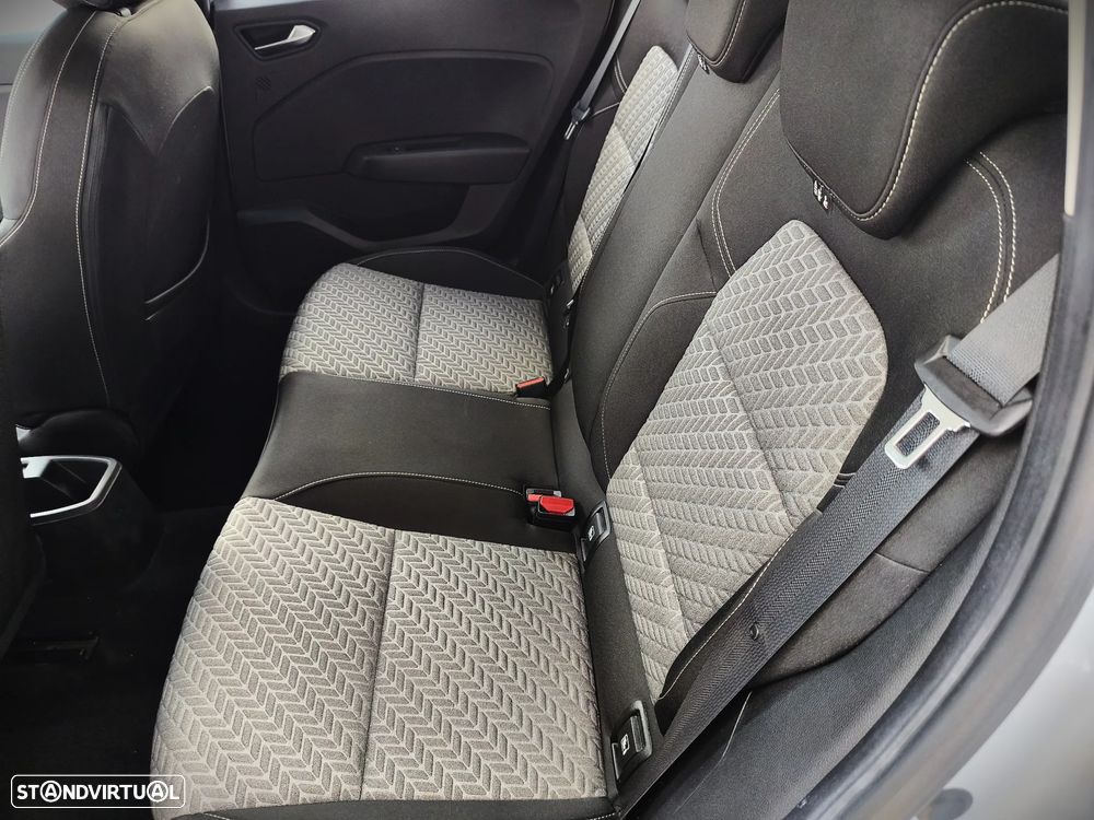 Renault Clio 1.0 TCe Evolution - 8