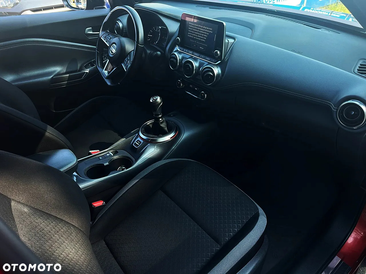 Nissan Juke 1.0 DIG-T N-Connecta - 9