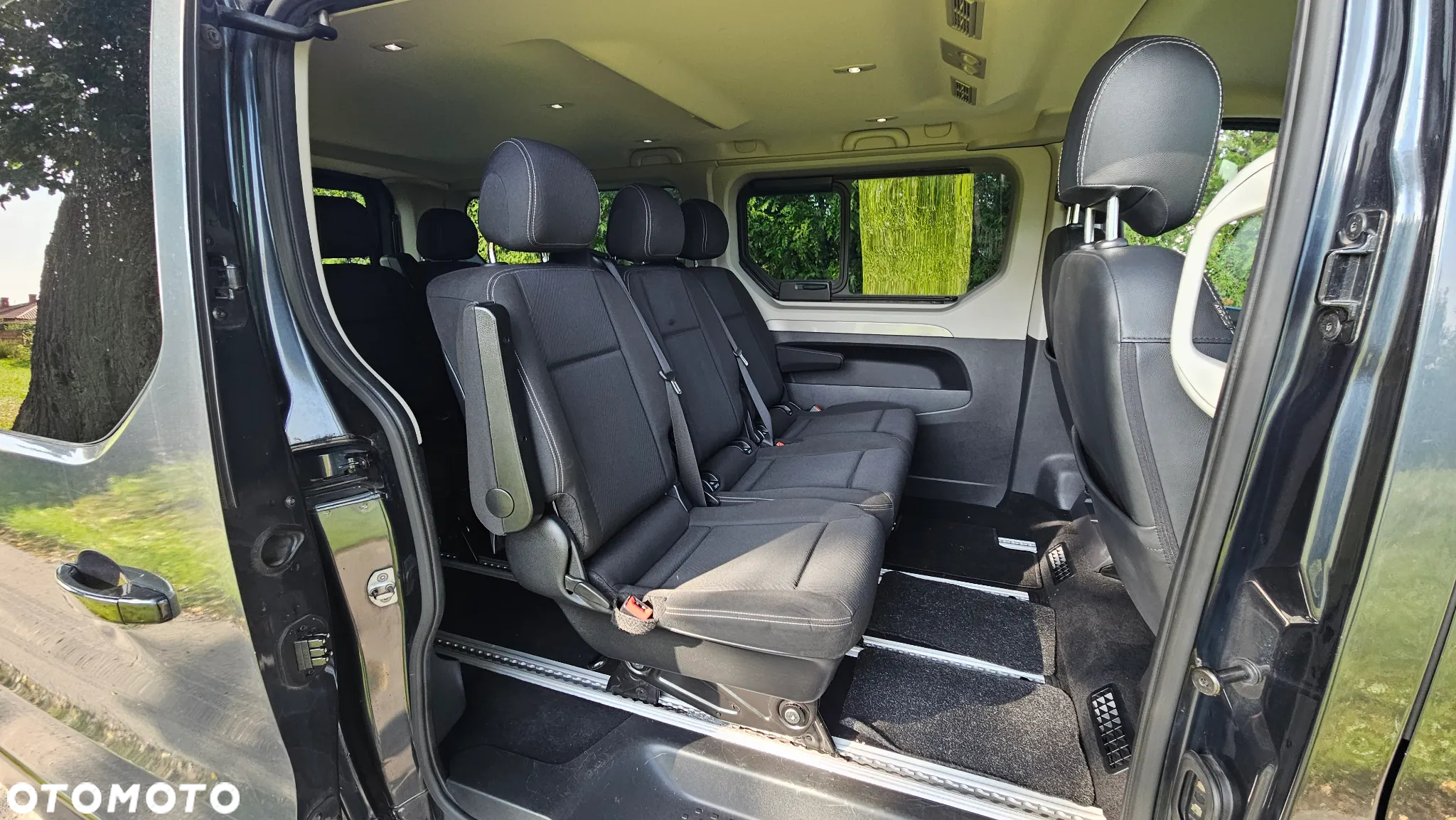 Renault Trafic SpaceClass 2.0 dCi - 18