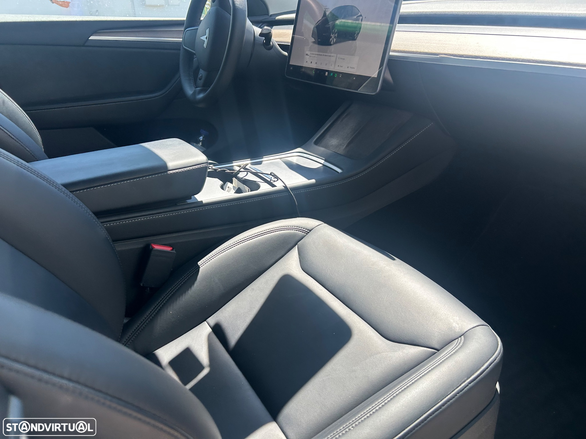Tesla Model Y RWD - 10