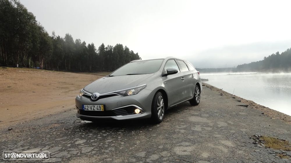 Toyota Auris Touring Sports 1.8 HSD Exclusive +TSS+Navi - 2