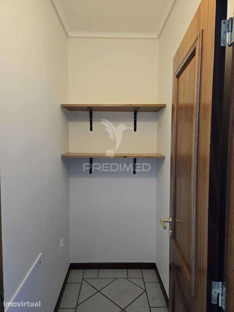 Apartamento T3 Remodelado com Garagem Fechada – Santa Joana, Aveiro - Grande imagem: 5/27