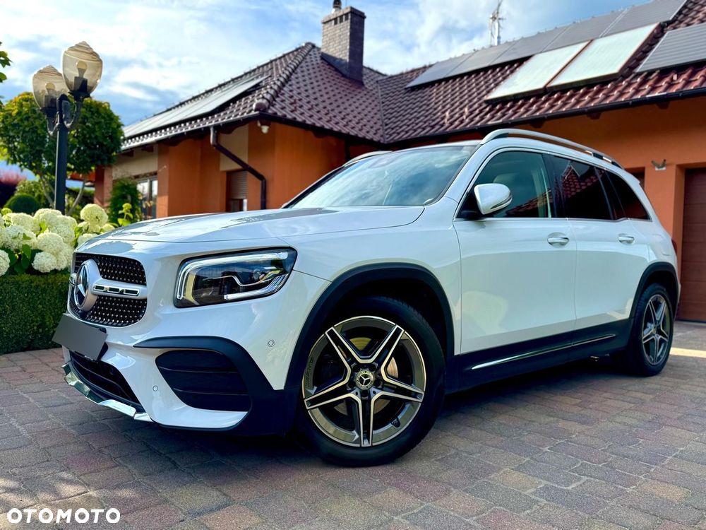 Mercedes-Benz GLB 200 d 4-Matic AMG Line 8G-DCT - 1