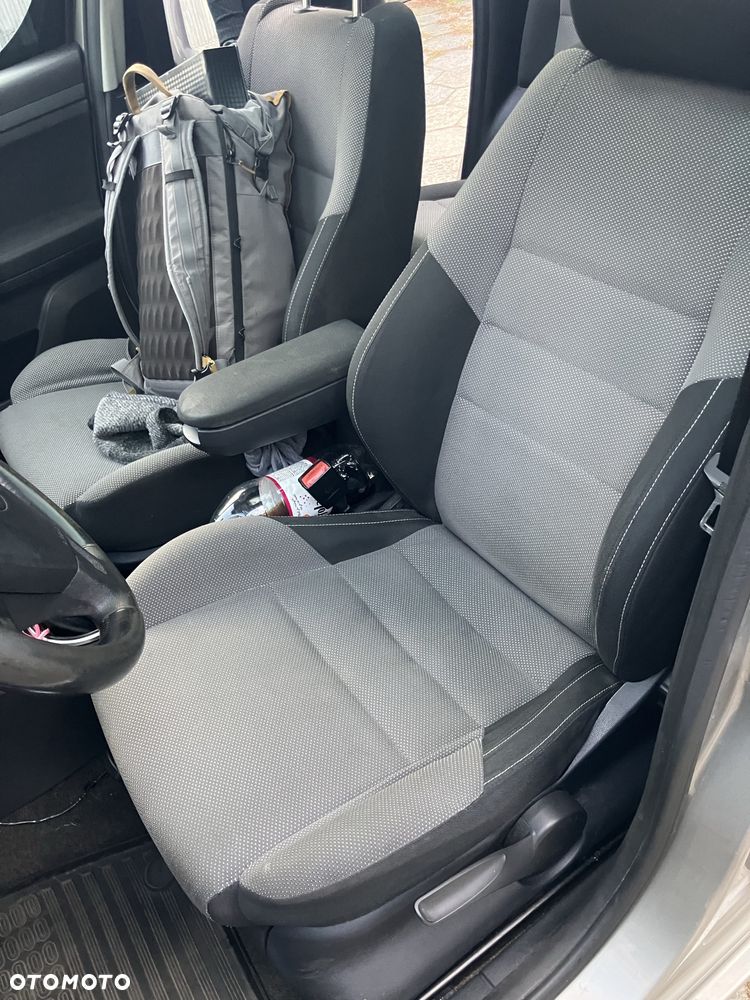 Skoda Roomster - 9