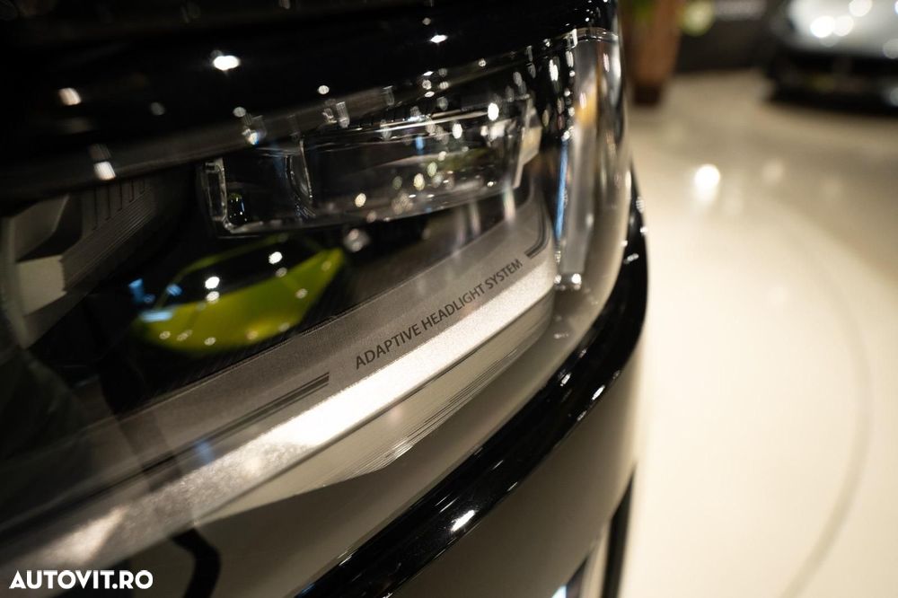 Cadillac Escalade - 27