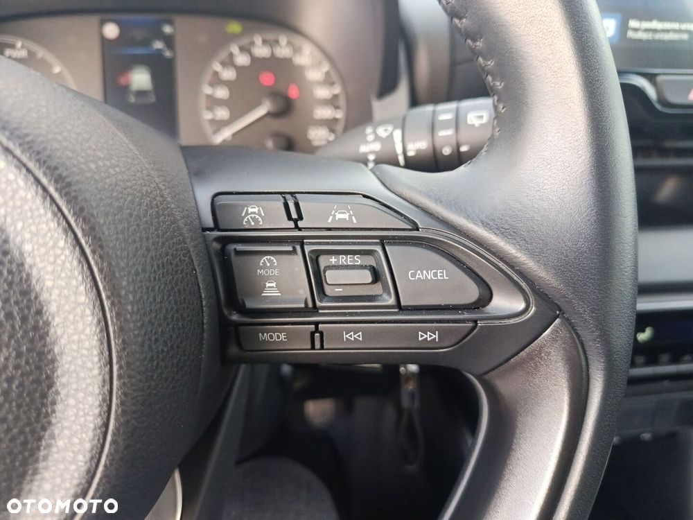 Toyota Yaris - 24