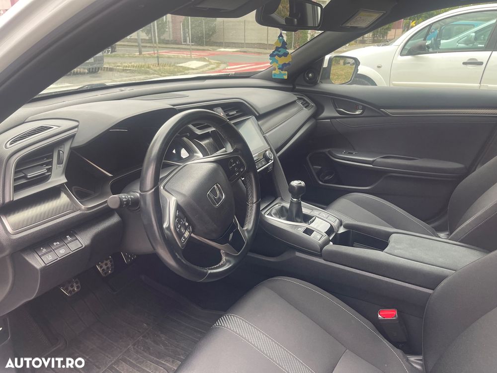 Honda Civic 1.5 VTEC Turbo Sport Plus - 10