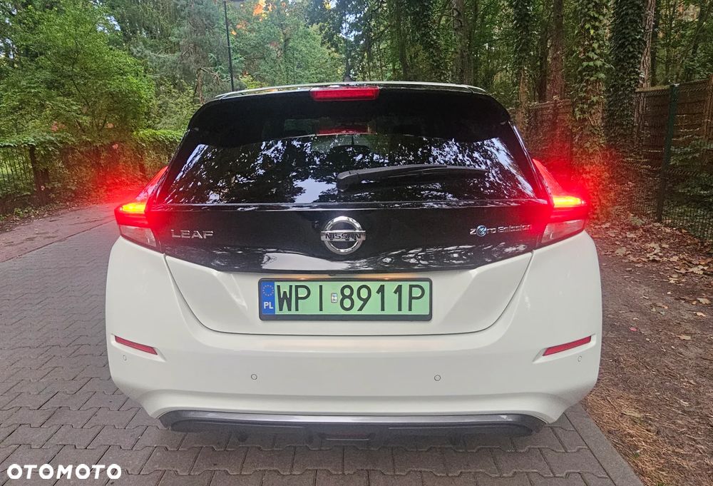Nissan Leaf 40 kWh Tekna - 9