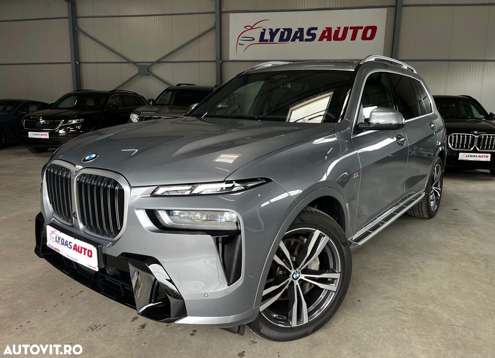 BMW X7 xDrive40i AT MHEV - 1