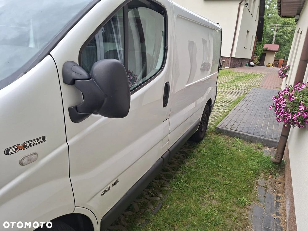 Opel Vivaro L1H1 2.7t - 25