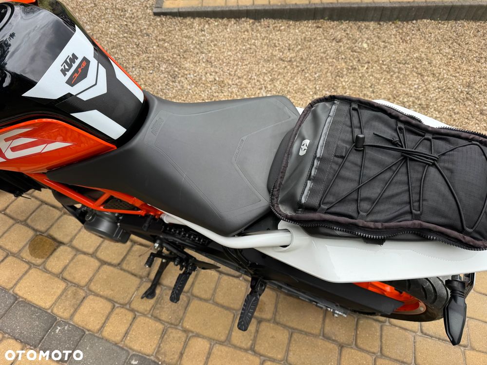 KTM Duke - 16