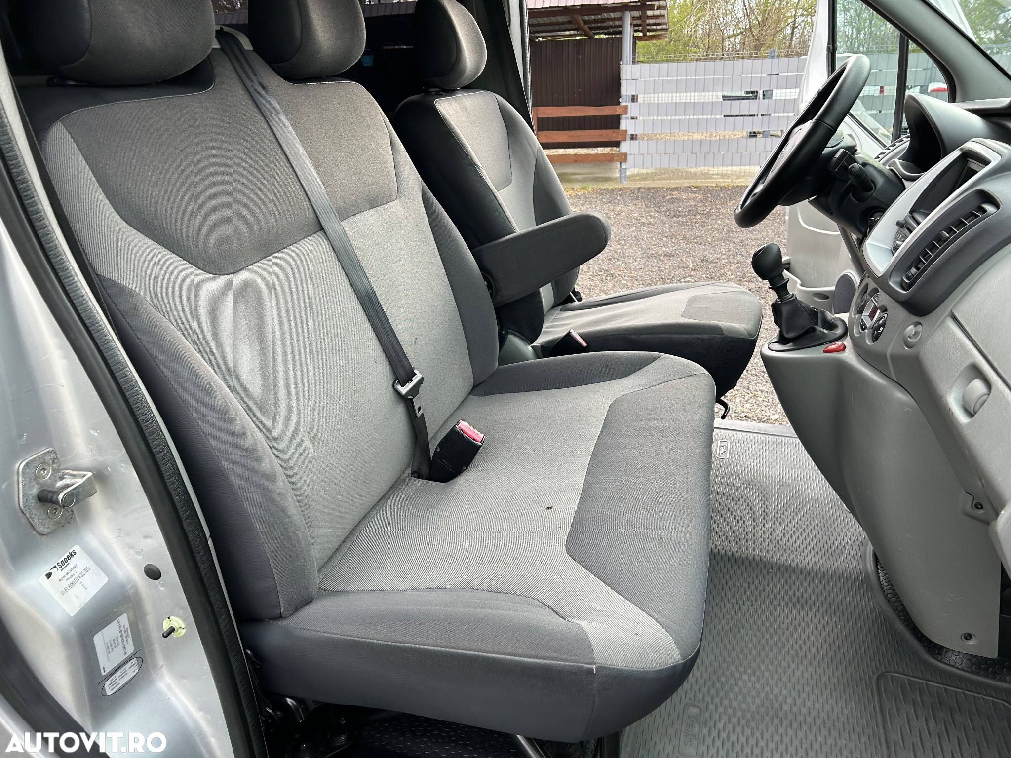 Renault Trafic 2.0 dCi 115 FAP L2H1 Komfort - 20
