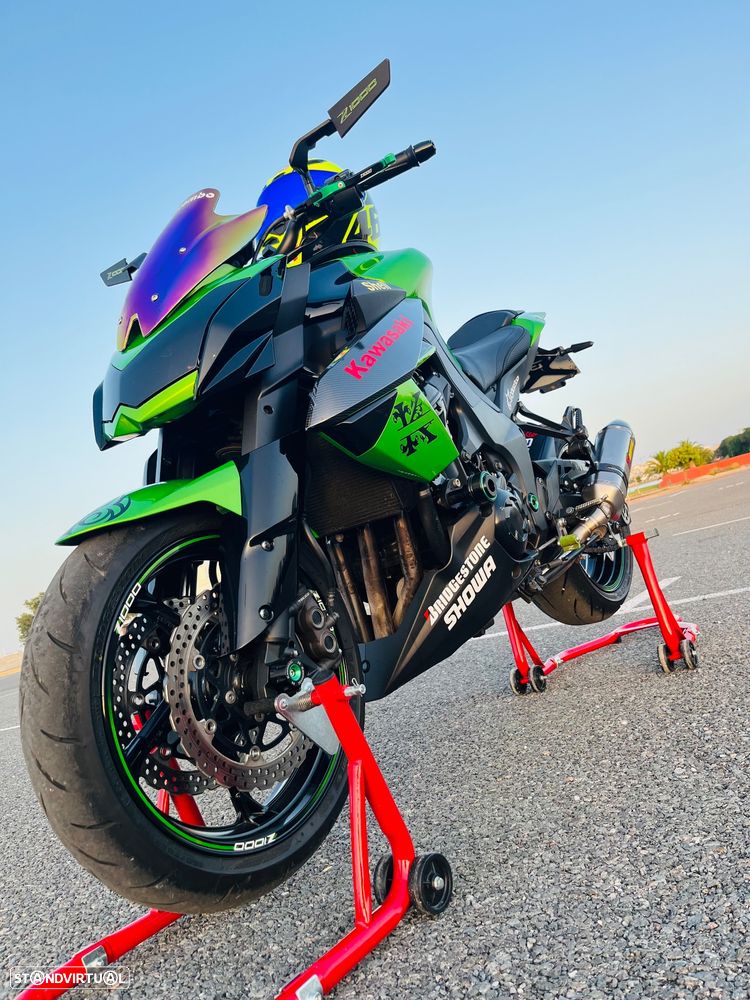 Kawasaki KZ1000 - 1