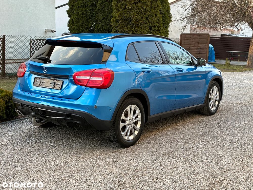 Mercedes-Benz GLA 200 (CDI) d 4Matic 7G-DCT Urban - 21