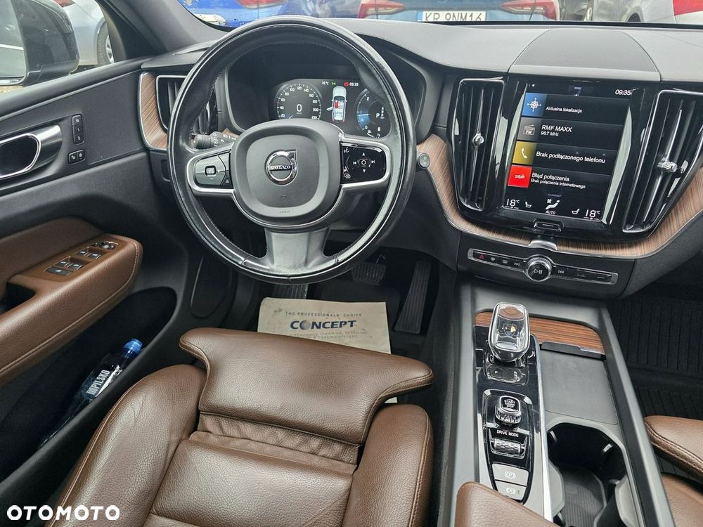 Volvo XC 60 B4 D AWD Inscription - 14